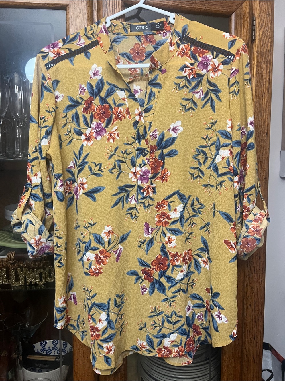 Cure women’s Floral Split-Neck Peasant Blouse in Mustard